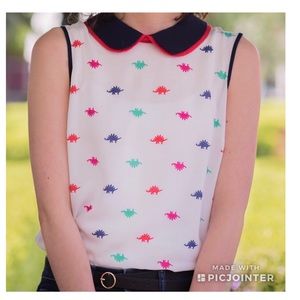 | ModCloth | 🦖dinosaur Peter-Pan collar blouse🦖